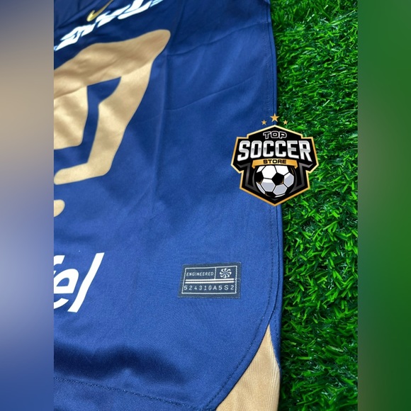 NEW CLUB PUMAS AWAY MEN’S JERSEY! - Picture 3 of 5